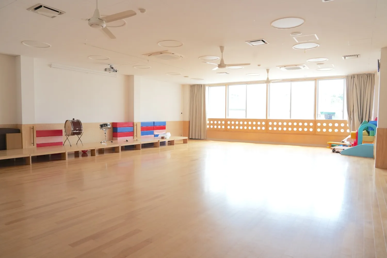 入園案内（保育室）