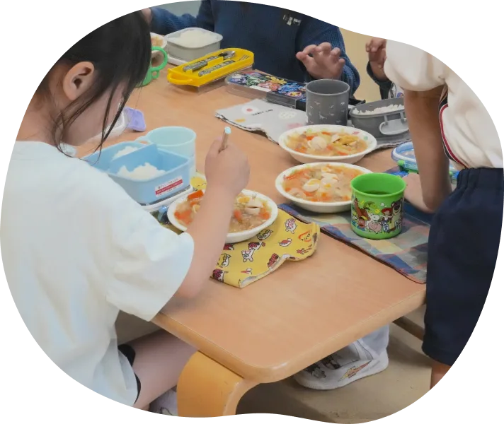 給食の様子